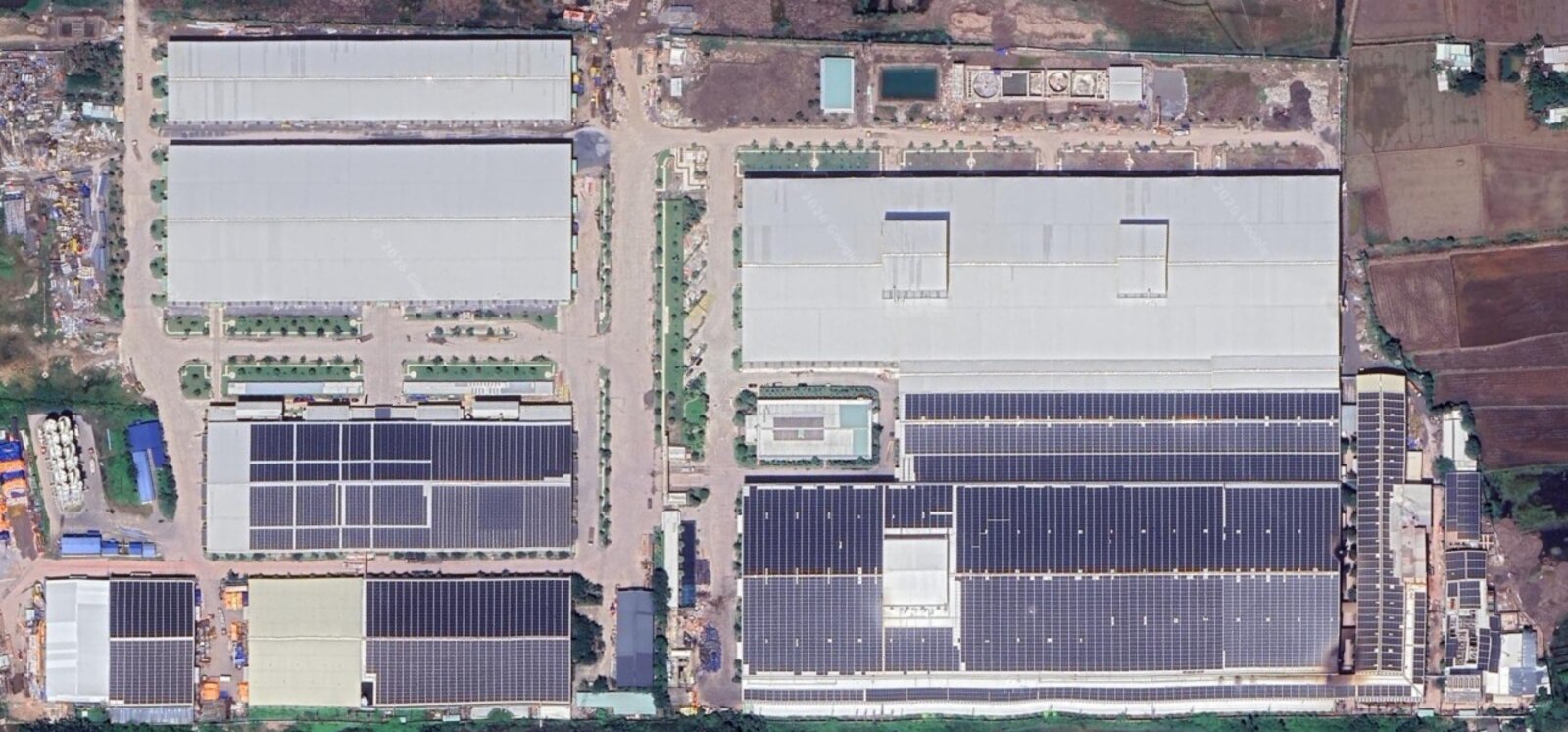 Steel plant with rooftop solar and battery storage containers